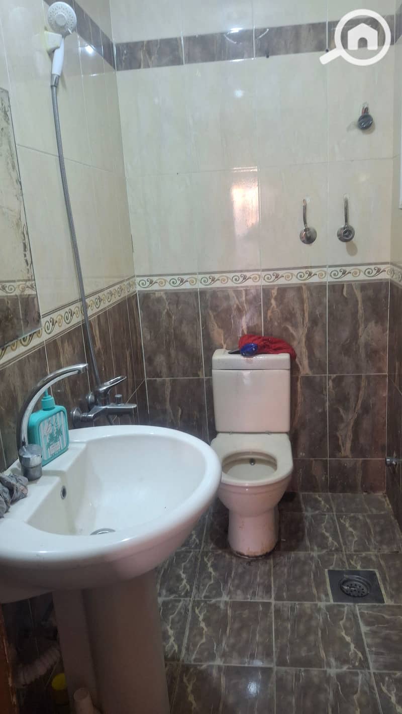 6 54058. jpg