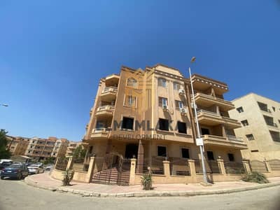 3 Bedroom Apartment for Sale in Sheikh Zayed, Giza - d33fda48-dde5-4275-bd2c-3ead6342b206. jpg 3 Bedroom Apartment for Sale in Sheikh Zayed, Giza - d33fda48-dde5-4275-bd2c-3ead6342b206. jpg