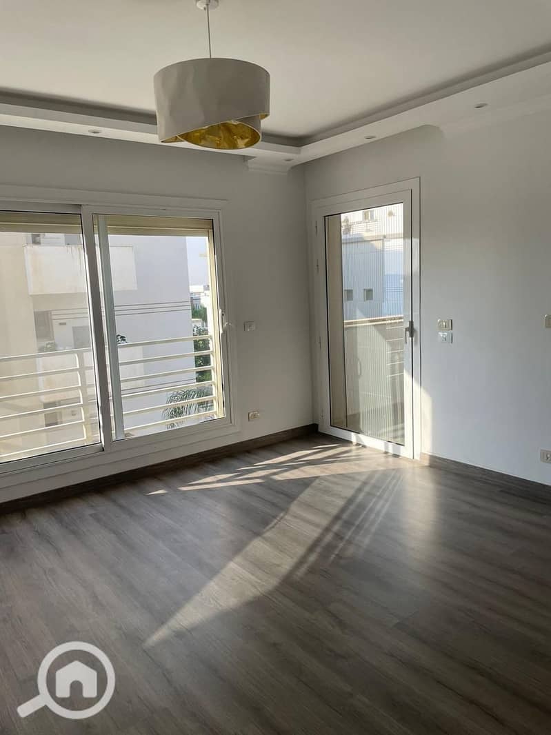 11 0821be54-1c4e-4fc8-b803-40cf40bb2c8d. jpg