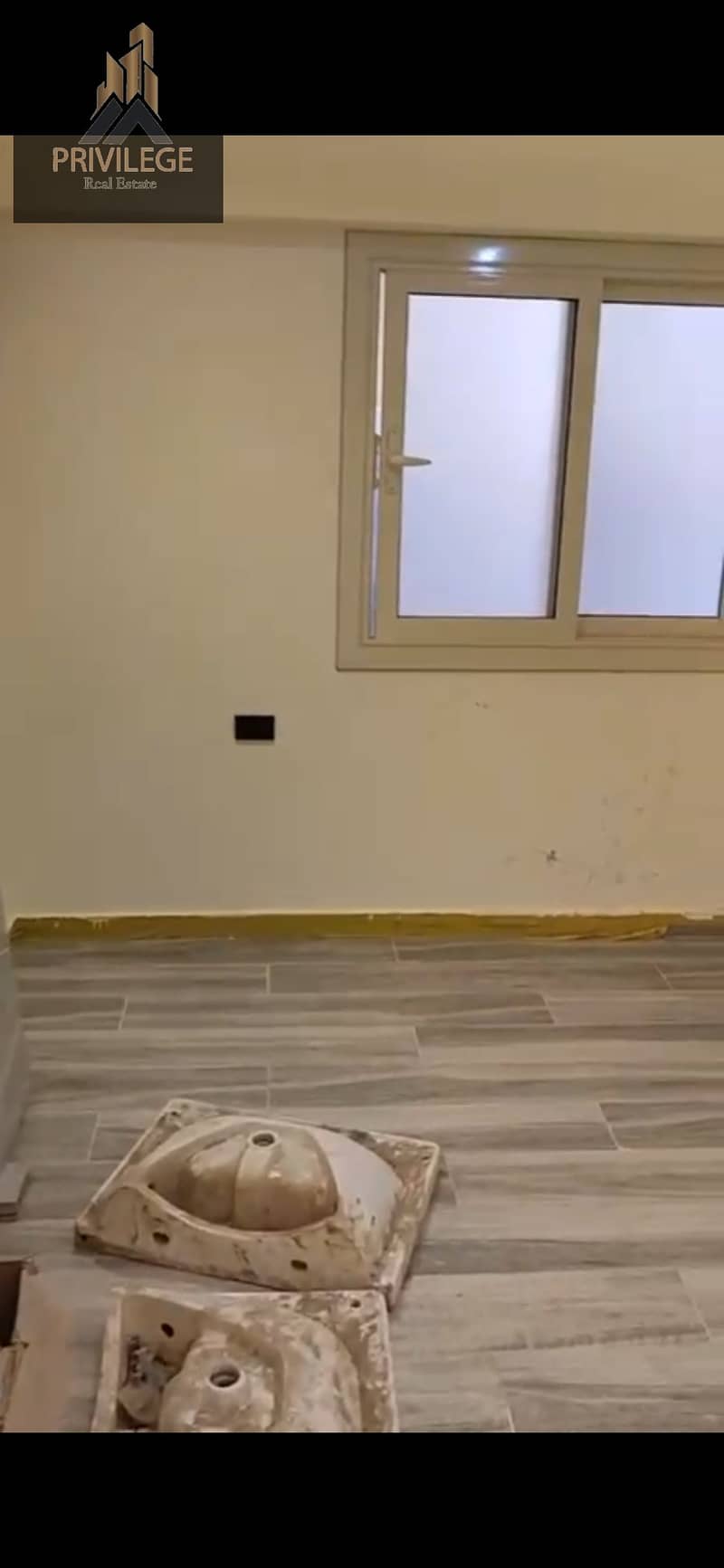8 1000207492. jpg