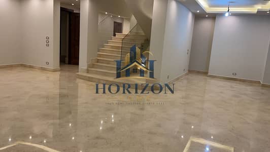 فیلا 5 غرف نوم للايجار في القاهرة الجديدة، القاهرة - WhatsApp Image 2026-09-05 at 6.12. 04 PM (3). jpeg