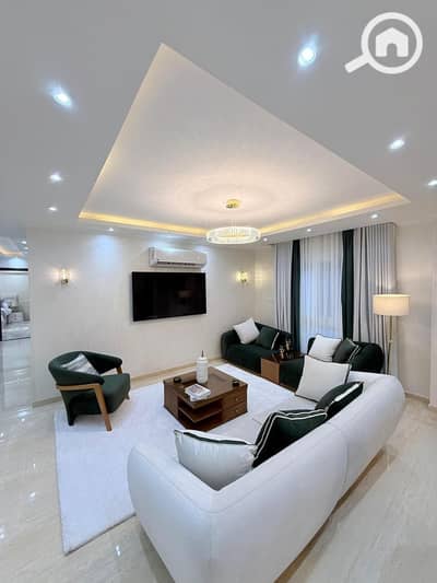 2 Bedroom Apartment for Sale in Heliopolis, Cairo - WhatsApp Image 2025-09-29 at 2.28. 39 PM (2). jpeg 2 Bedroom Apartment for Sale in Heliopolis, Cairo - WhatsApp Image 2025-09-29 at 2.28. 39 PM (2). jpeg
