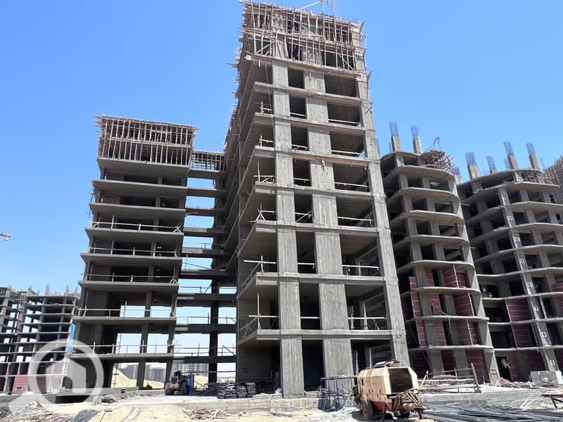 8 تراك 14 العاصمه الاداريه. jpg