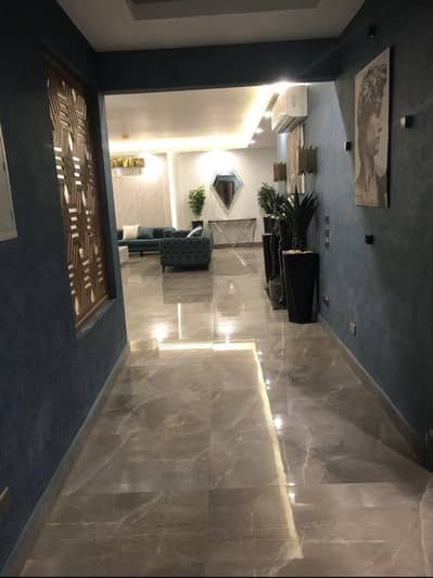 فلیٹ 3 غرف نوم للبيع في 6 اكتوبر، الجيزة - 375 sqm Ultra Super Lux | Main Road | Mina Garden City View فلیٹ 3 غرف نوم للبيع في 6 اكتوبر، الجيزة - 375 sqm Ultra Super Lux | Main Road | Mina Garden City View