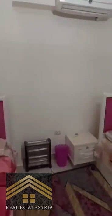 24 1000549923. jpg