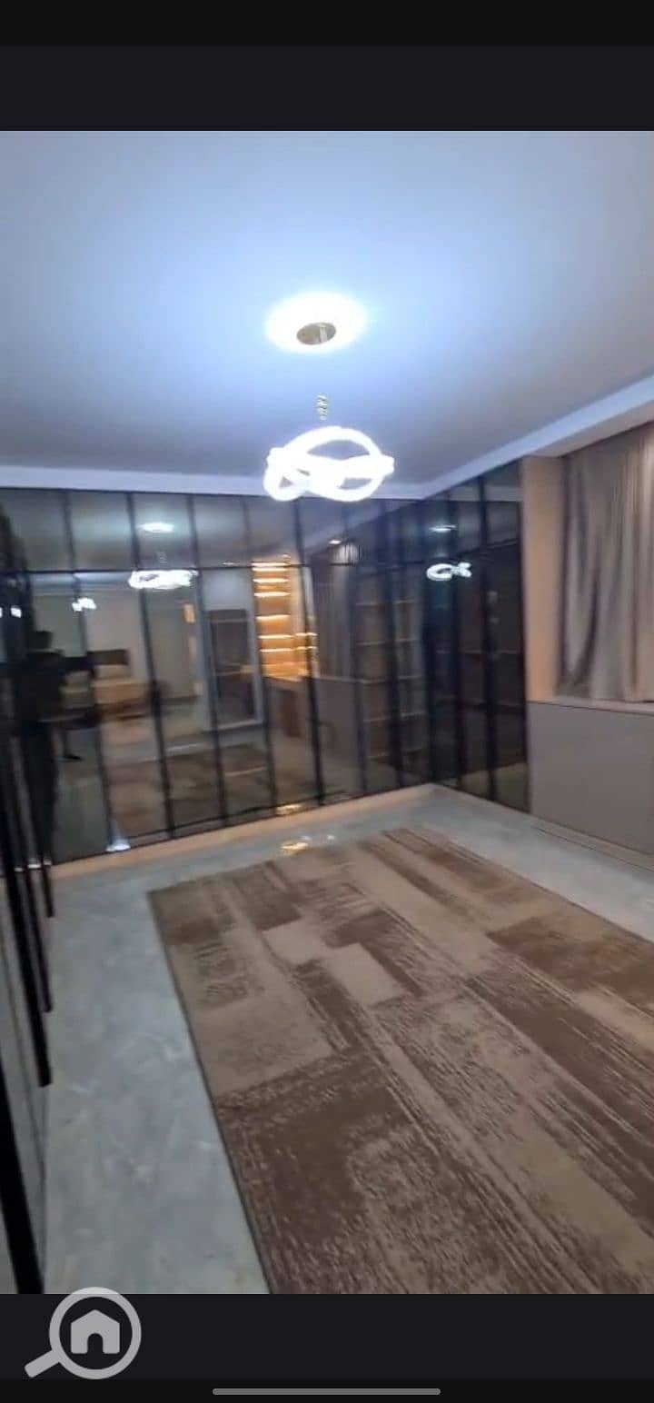 8 1000385374. jpg