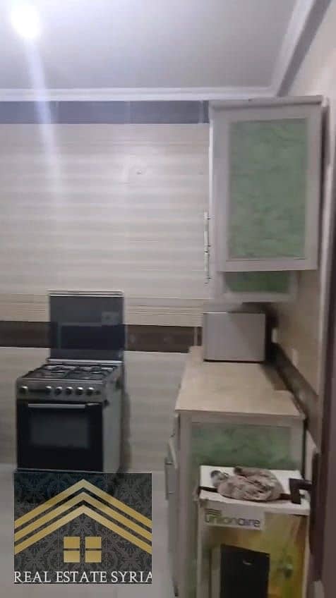 8 1000550143. jpg