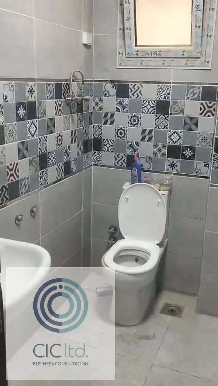 8 14. jpg