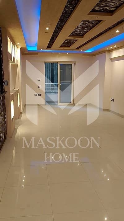 3 Bedroom Flat for Rent in Laurent, Alexandria - 3fbfbfde-5e47-42f1-bf84-40e6b094fd39. jpg
