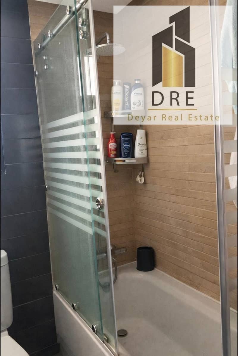 7 3d19afd5-1bb4-42eb-9272-00d0456b114a. jpg