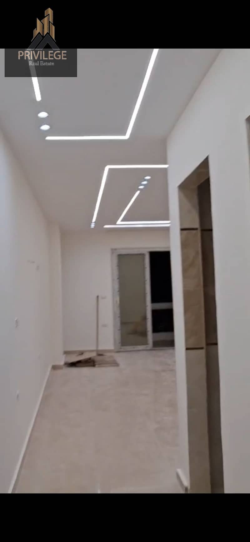 1000207805. jpg 1000207805. jpg