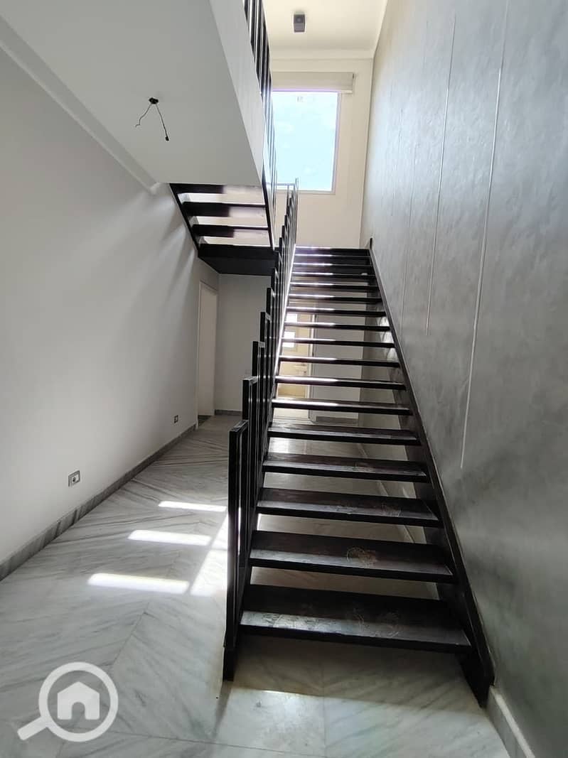 4 Palm parks resale 360 penthouse6. jpeg