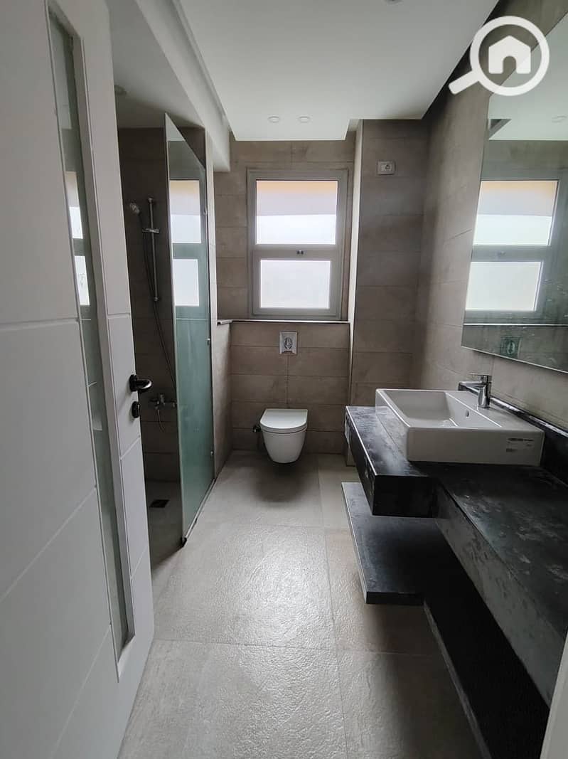 6 Palm parks resale 360 penthouse4. jpeg