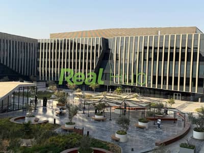 Commercial Building for Sale in New Cairo, Cairo - IMG_7029. JPG