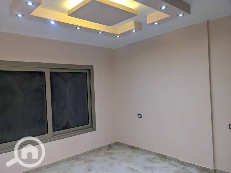 9 fef02bd5-86db-4486-afab-07d4647cd1d7. jpg