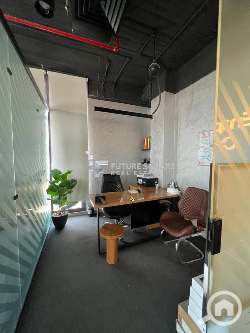 7 Image02. jpg