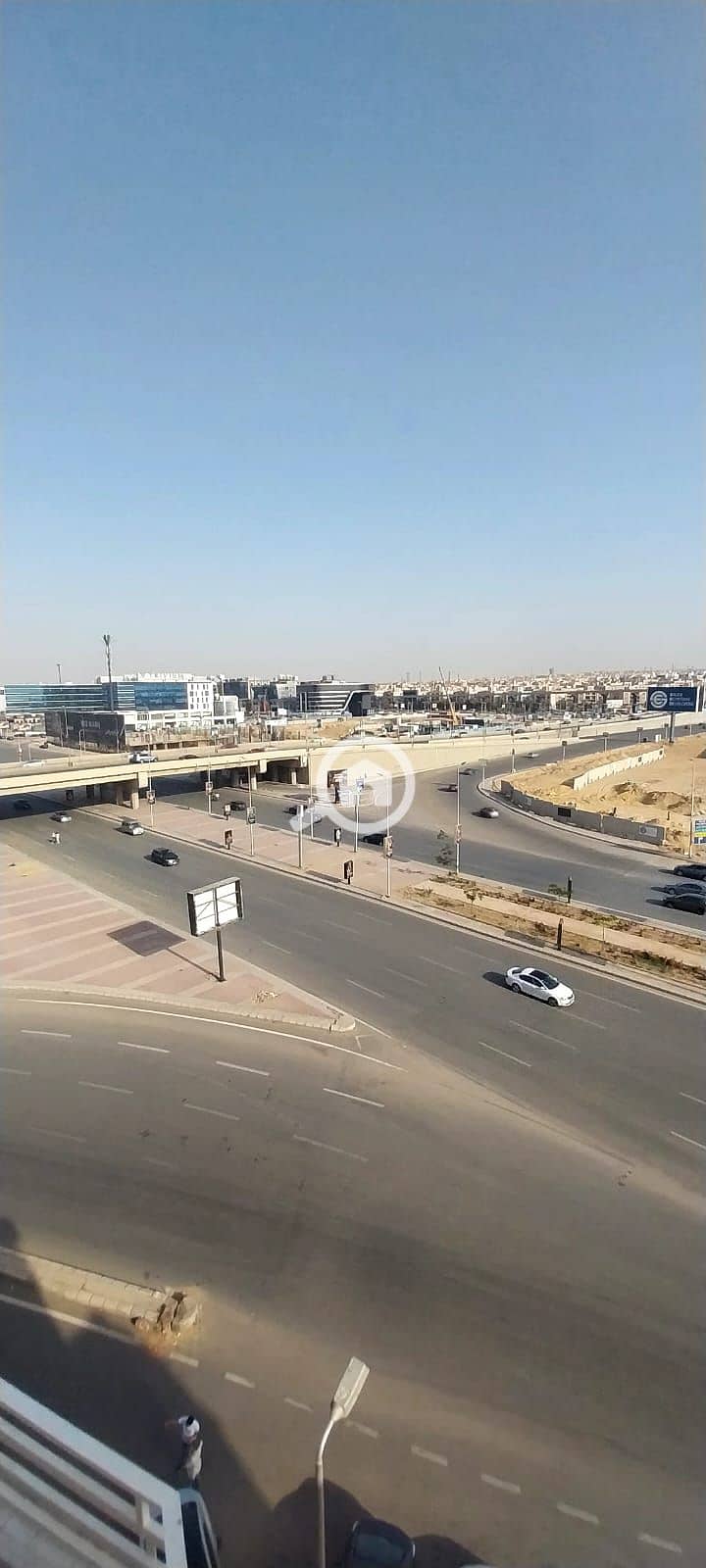 38 1000142763. jpg