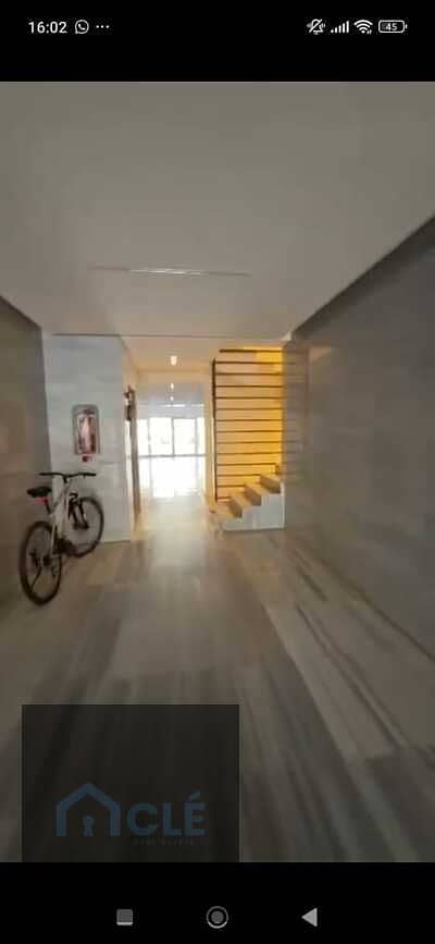 18 WhatsApp Image 2026-09-06 at 22.07. 53. jpeg