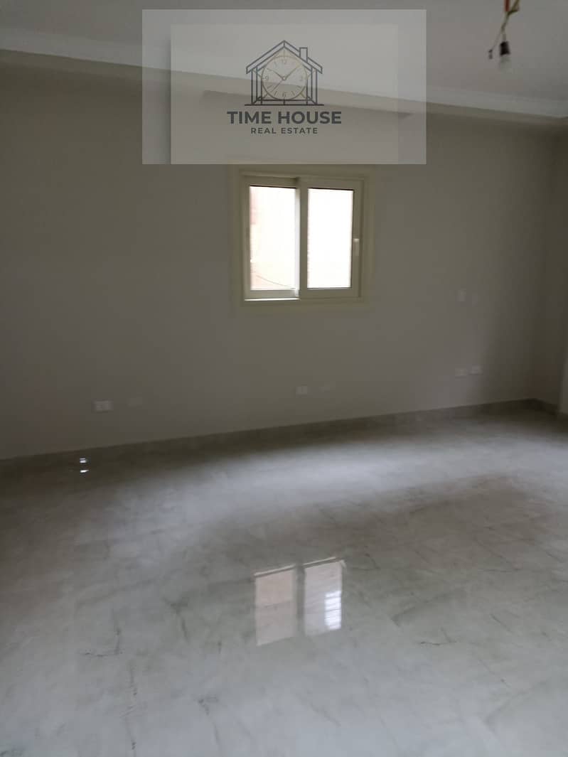 10 WhatsApp Image 2026-09-06 at 8.12. 00 PM. jpeg