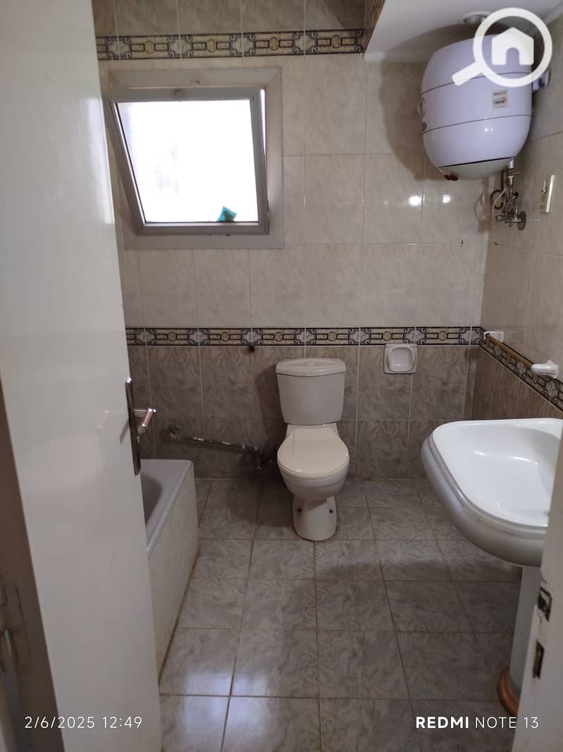 29 29963. jpg