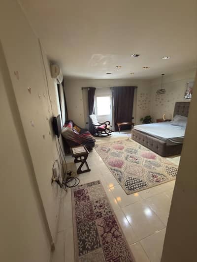 2 Bedroom Apartment for Rent in Cleopatra, Alexandria - شقه للايجار في كليوباترا بحر -من المالك