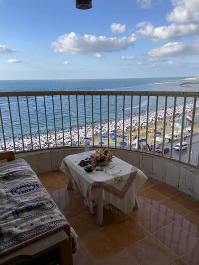 شقة 3 غرف نوم للبيع في ميامي، الإسكندرية - شقه للبيع في الاسكندرية ميامي - 125م تطل علي البحر بالكامل - من المالك شقة 3 غرف نوم للبيع في ميامي، الإسكندرية - شقه للبيع في الاسكندرية ميامي - 125م تطل علي البحر بالكامل - من المالك