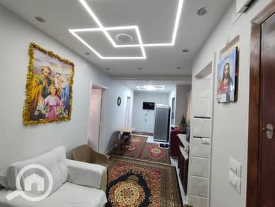 شقة 3 غرف نوم للبيع في شبرا، القاهرة - 1. jpg