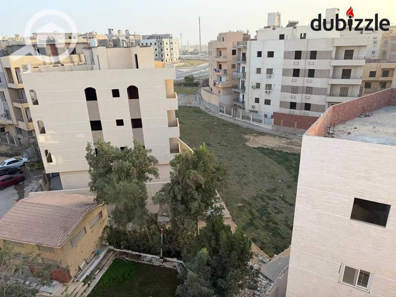 Duplex penthouse 285 meters for sale in the heart of the gathering - Gardenia Heights 2 Duplex penthouse 285 meters for sale in the heart of the gathering - Gardenia Heights 2
