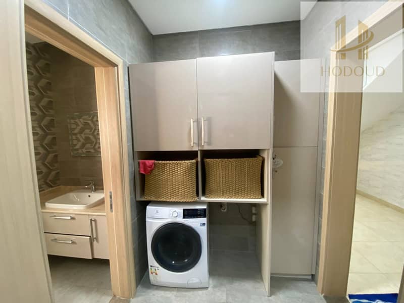 11 2nd Floor (rooms, Bathrooms ,small Kitchen)_page-0017. jpg