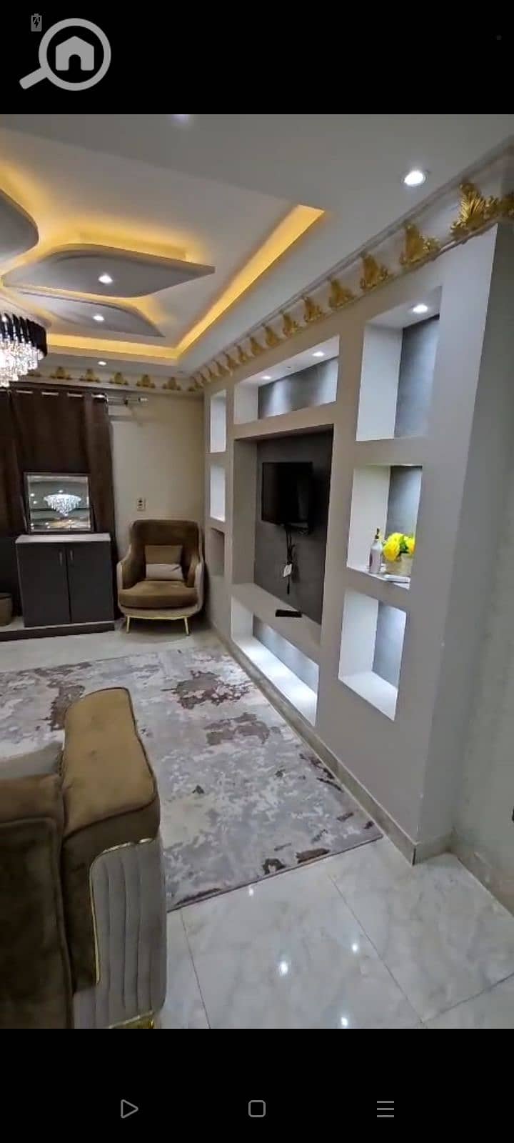 2 1000650182. png