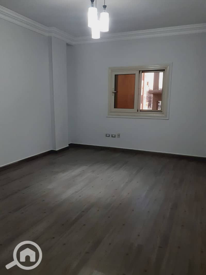 5 1000615974. jpg