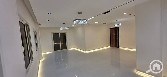 3 Bedroom Flat for Sale in Sheikh Zayed, Giza - 1000089538. jpg