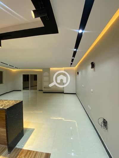 3 Bedroom Apartment for Sale in Sheikh Zayed, Giza - 1000306379. jpg 3 Bedroom Apartment for Sale in Sheikh Zayed, Giza - 1000306379. jpg