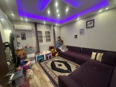 3 Bedroom Flat for Sale in Sheikh Zayed, Giza - شقة للبيع - الشيخ زايد - الحي الثامن - المجاورة الاولي