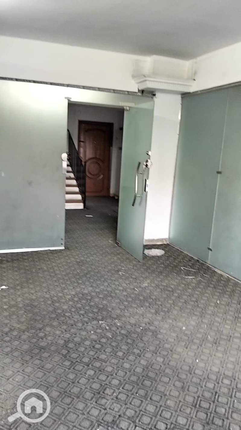 2 27. jpg