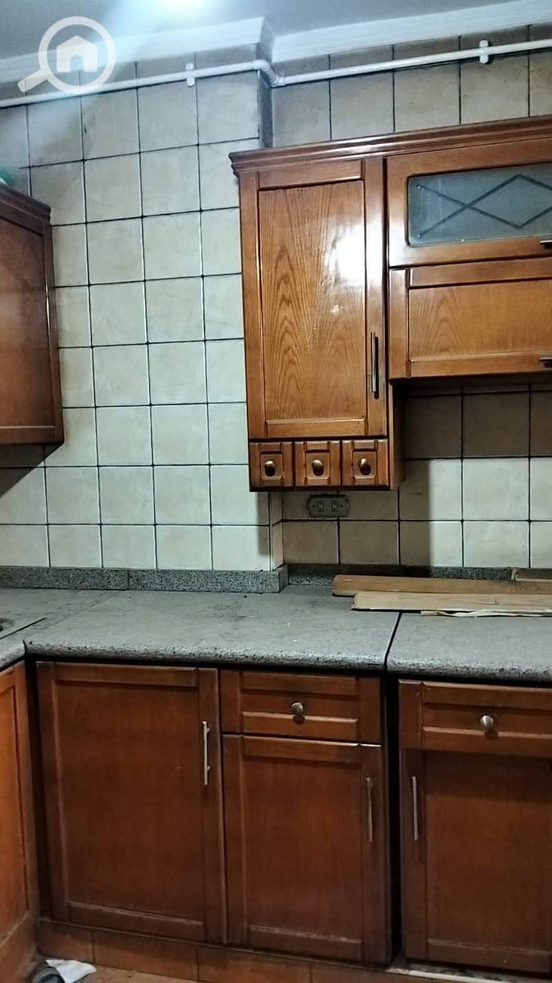 21 42. jpg