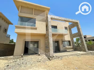 5 Bedroom Villa for Sale in Sheikh Zayed, Giza - Jubail 1. jpg