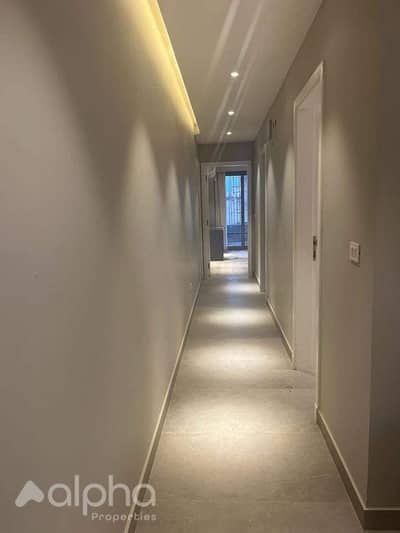 3 Bedroom Apartment for Sale in Sheikh Zayed, Giza - e504efaa-4b51-4d2f-abd7-b8cde707e312. jpeg 3 Bedroom Apartment for Sale in Sheikh Zayed, Giza - e504efaa-4b51-4d2f-abd7-b8cde707e312. jpeg