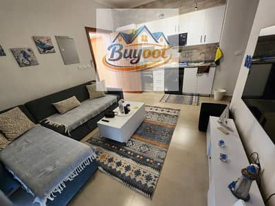 1 Bedroom Chalet for Sale in North Coast, Matruh - 9e7caa3a-716e-44be-a501-6c3a1533c02a. jfif. jpg 1 Bedroom Chalet for Sale in North Coast, Matruh - 9e7caa3a-716e-44be-a501-6c3a1533c02a. jfif. jpg