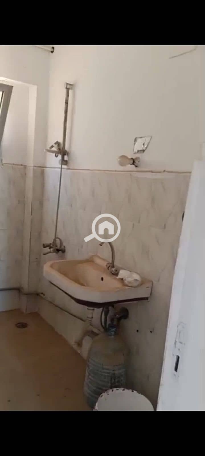9 1000089965. jpg
