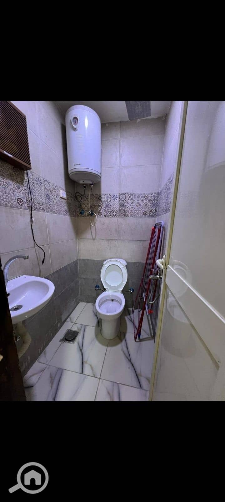 4 1000505598. jpg