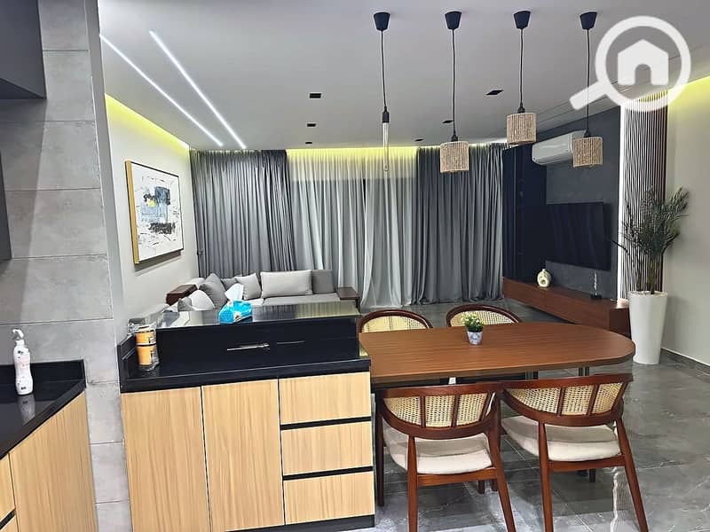 2 04_Kitchen_and_Living. jpg