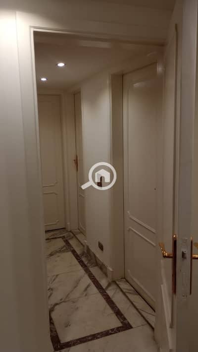 مکتب للايجار في وسط القاهرة، القاهرة - WhatsApp Image 2025-04-24 at 2.11. 03 PM. jpeg مکتب للايجار في وسط القاهرة، القاهرة - WhatsApp Image 2025-04-24 at 2.11. 03 PM. jpeg