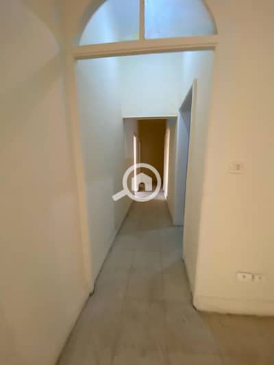 مکتب للايجار في وسط القاهرة، القاهرة - WhatsApp Image 2025-04-26 at 7.09. 07 PM. jpeg مکتب للايجار في وسط القاهرة، القاهرة - WhatsApp Image 2025-04-26 at 7.09. 07 PM. jpeg