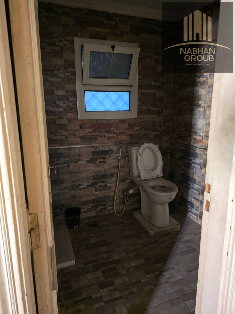 5 30500. jpg