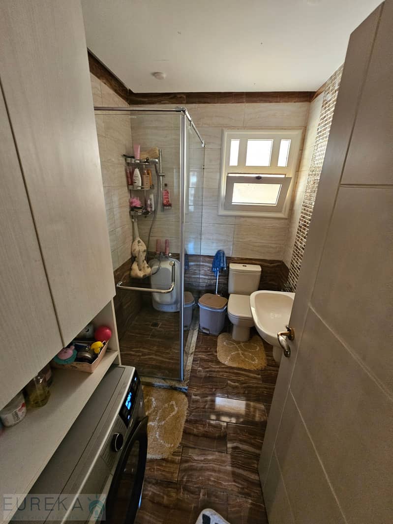 4 1001019071. jpg