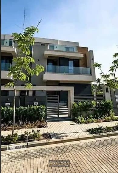4 Bedroom Villa for Sale in New Cairo, Cairo - e1ccf050-1901-47ed-b4f6-a9c79e313aa7. jpg