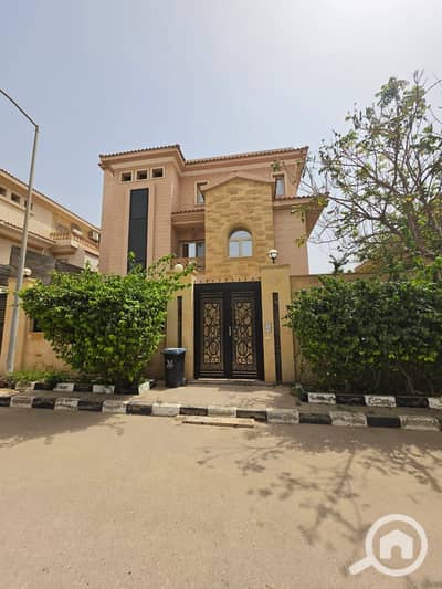 6 Bedroom Villa for Rent in New Cairo, Cairo - WhatsApp Image 2026-09-08 at 5.50. 03 PM (3). jpeg 6 Bedroom Villa for Rent in New Cairo, Cairo - WhatsApp Image 2026-09-08 at 5.50. 03 PM (3). jpeg