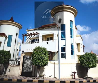 5 Bedroom Villa for Sale in New Cairo, Cairo - a80afc52-e96a-4ecd-b7ea-3737ec709b43. jpg 5 Bedroom Villa for Sale in New Cairo, Cairo - a80afc52-e96a-4ecd-b7ea-3737ec709b43. jpg