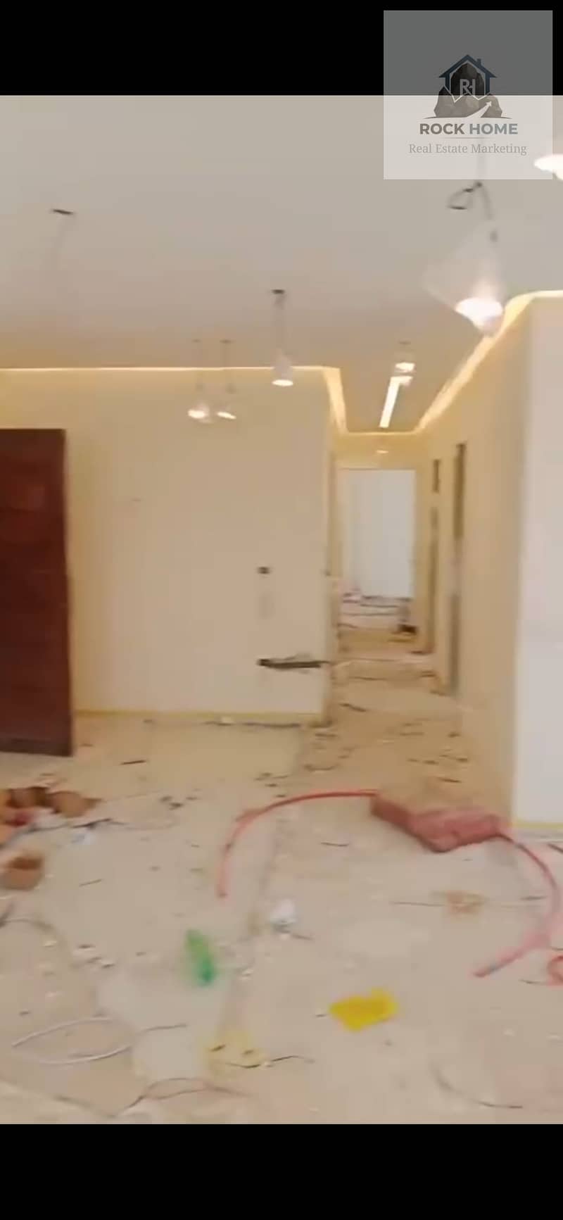 4 1000392877. jpg